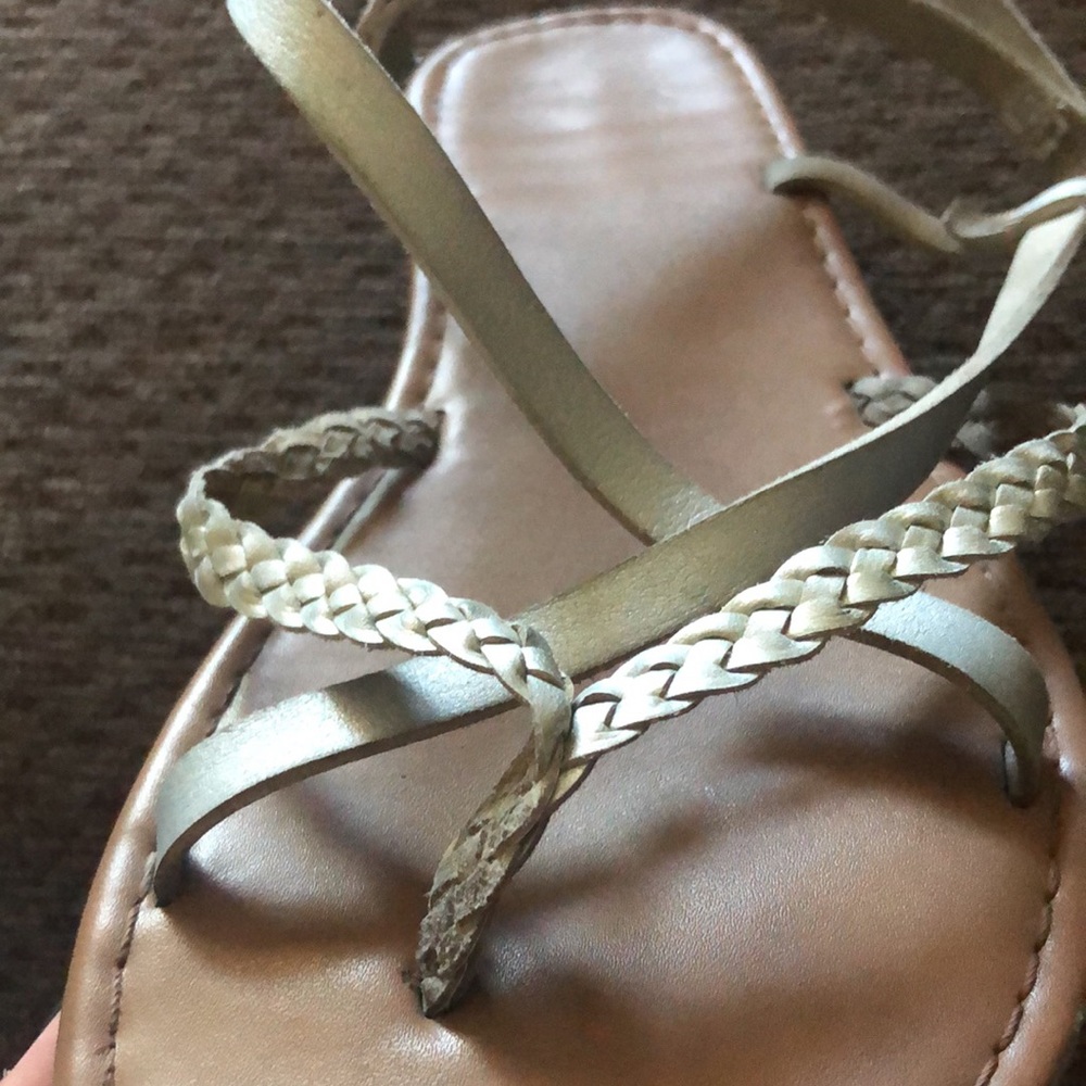 Sandals - Picture 3 of 4